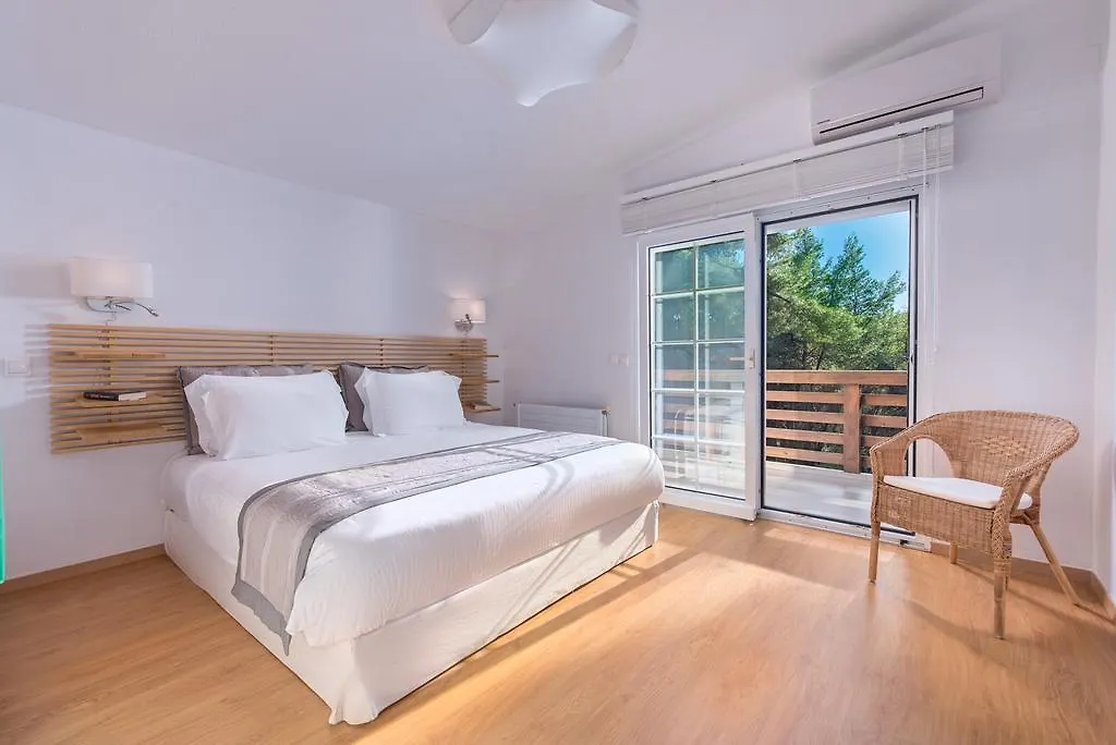 The White Villa At Sani Sani